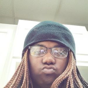 Meet your Posher, Destiny